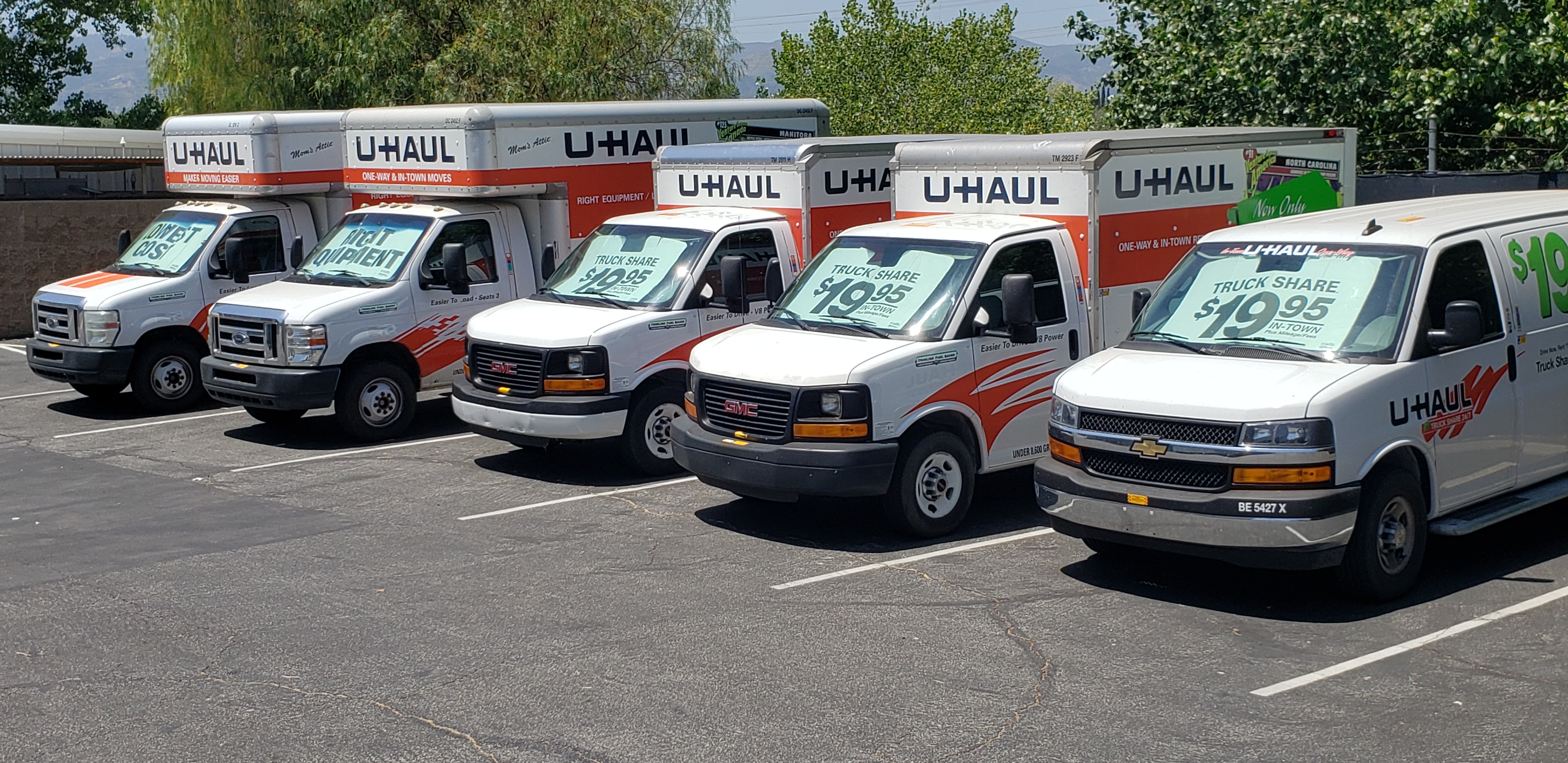 uhual trucks for rent 